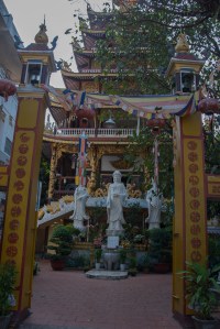 Entrance to Phat Tich Temple