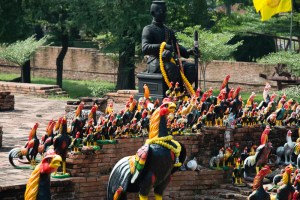 King Narasuen and cockerals